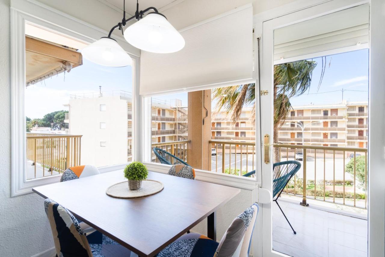 קמברילס Coastal Paradise & Cozy Home With A 100M From The Beach! מראה חיצוני תמונה