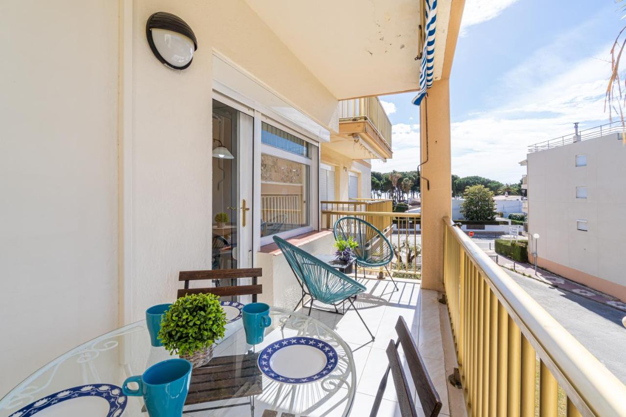 קמברילס Coastal Paradise & Cozy Home With A 100M From The Beach! מראה חיצוני תמונה